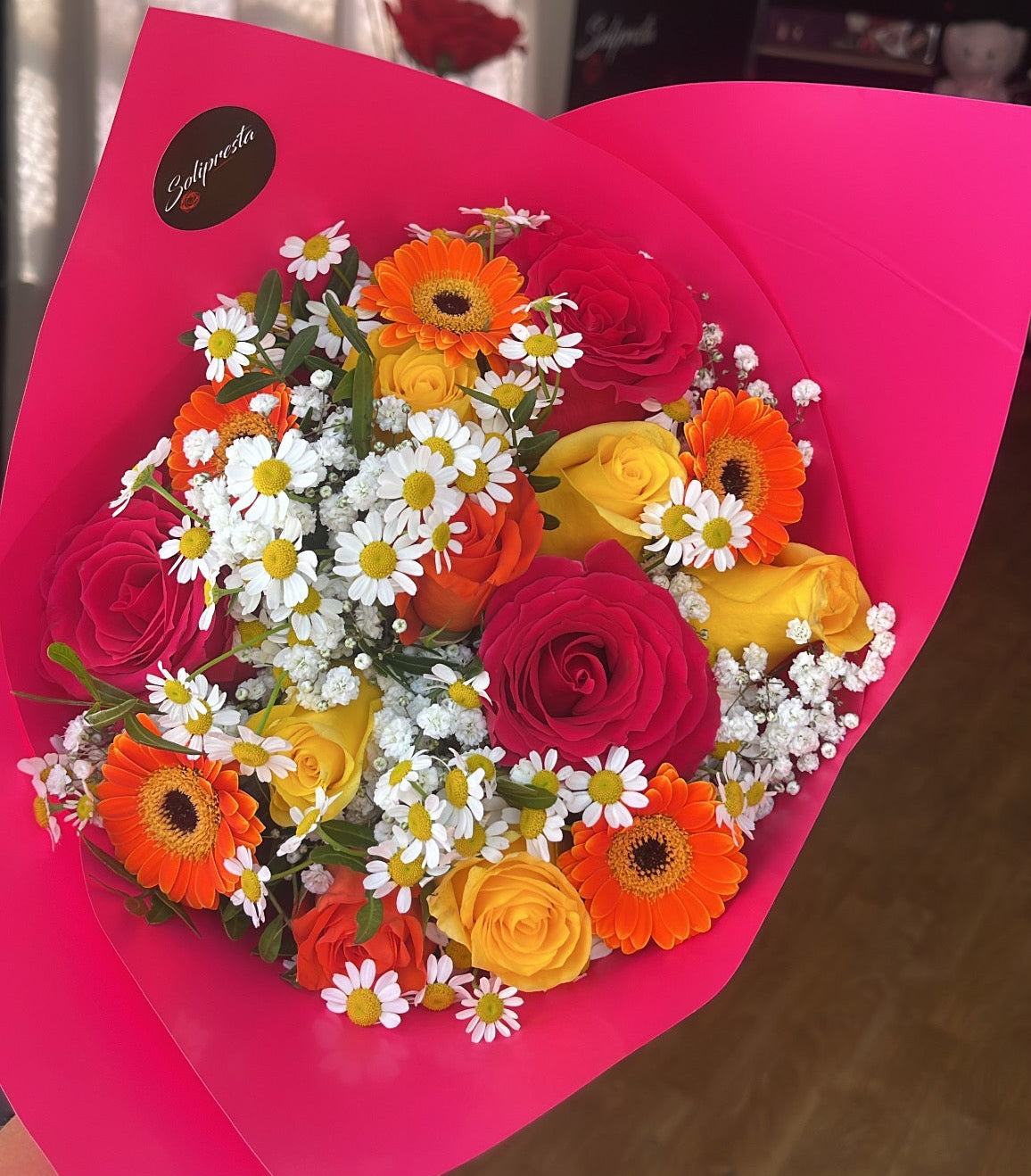 Bouquets de Roses aux Teintes Variées