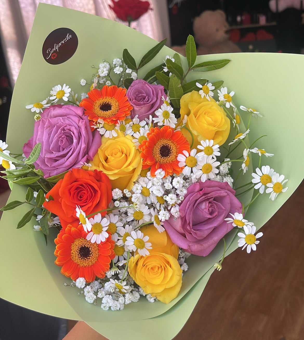 Bouquets de Roses aux Teintes Variées